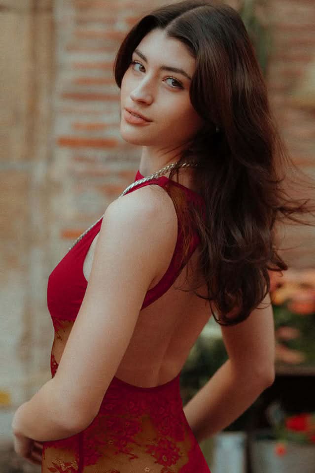 Lucinda | Robe Longue de Soirée Fleurie