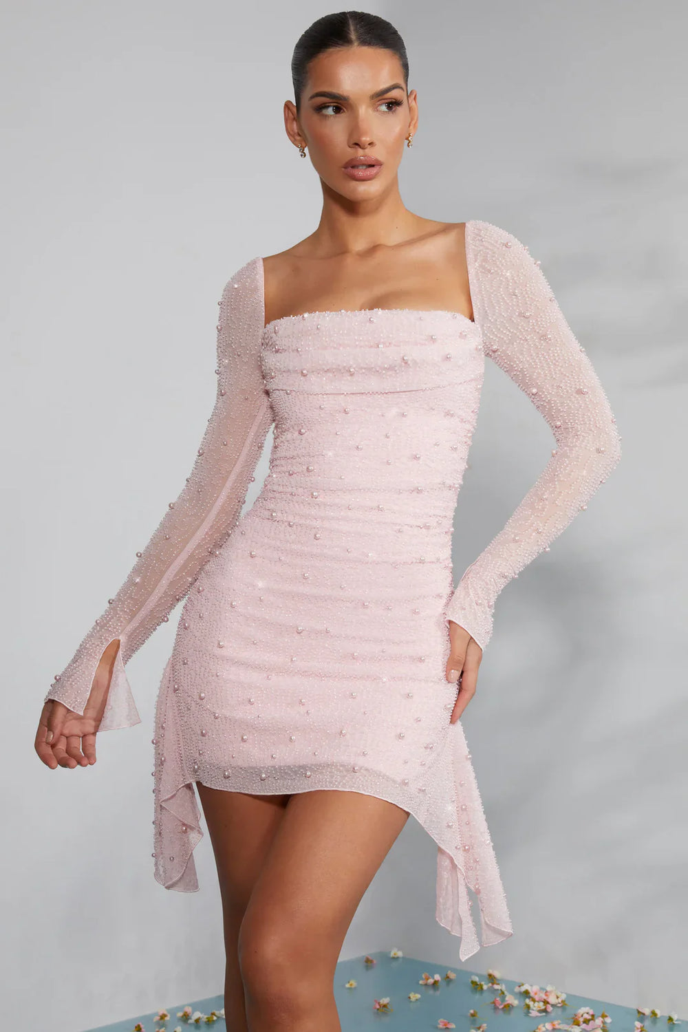 Léocadie | Robe Courte Ornée pour Mariage Invitée