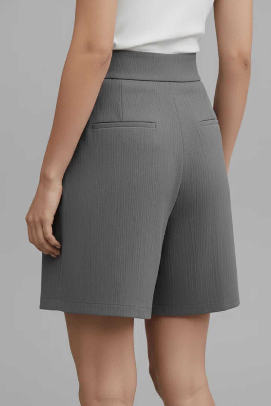 Margot | Short Bermuda Tailleur Boutonné