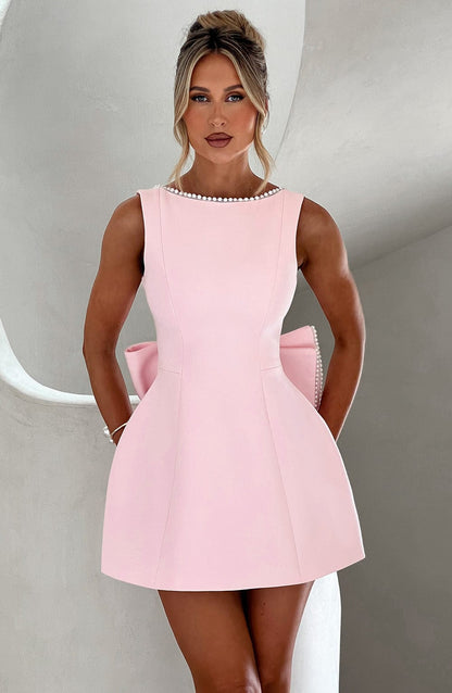 Théodora | Robe Courte Structurée Sans Manches
