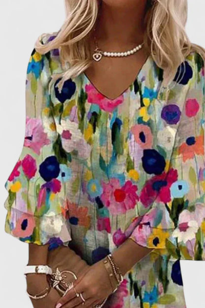 Elviera | Robe Courte Fleurie Col V Élégante
