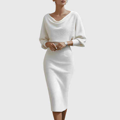 Isaline | Robe midi femme chic à manches chauve-souris drapées