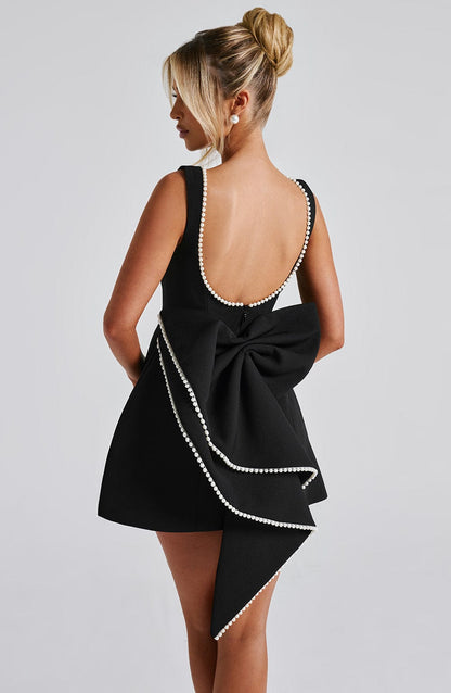 Théodora | Robe Courte Structurée Sans Manches