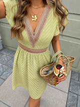 Ninon | Robe Courte Crochet Col V