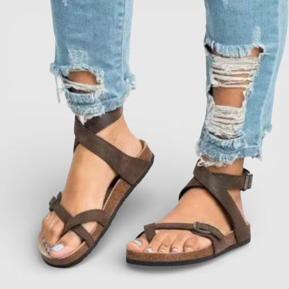 Lana | Sandales Plates Marron Entre-Doigt