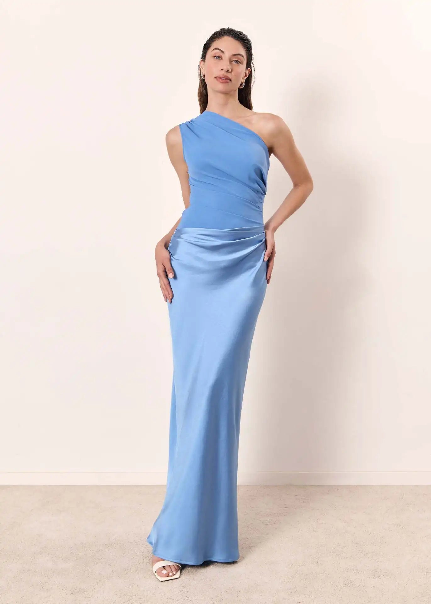 Claudette | Robe Longue Satinée à Fente