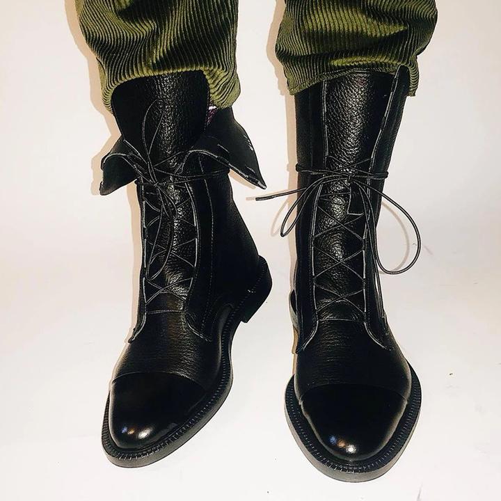 Bottines femme lacées à petit talon