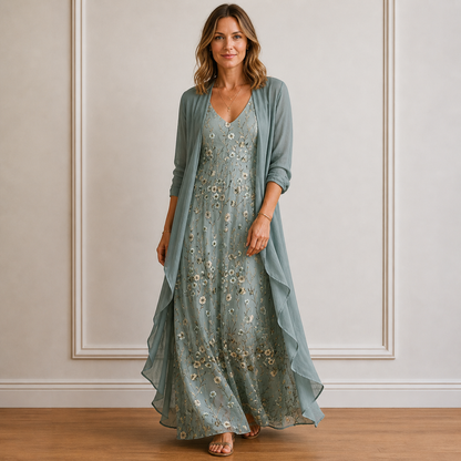 Robe longue fleurie et son gilet coupés dans le même imprimé