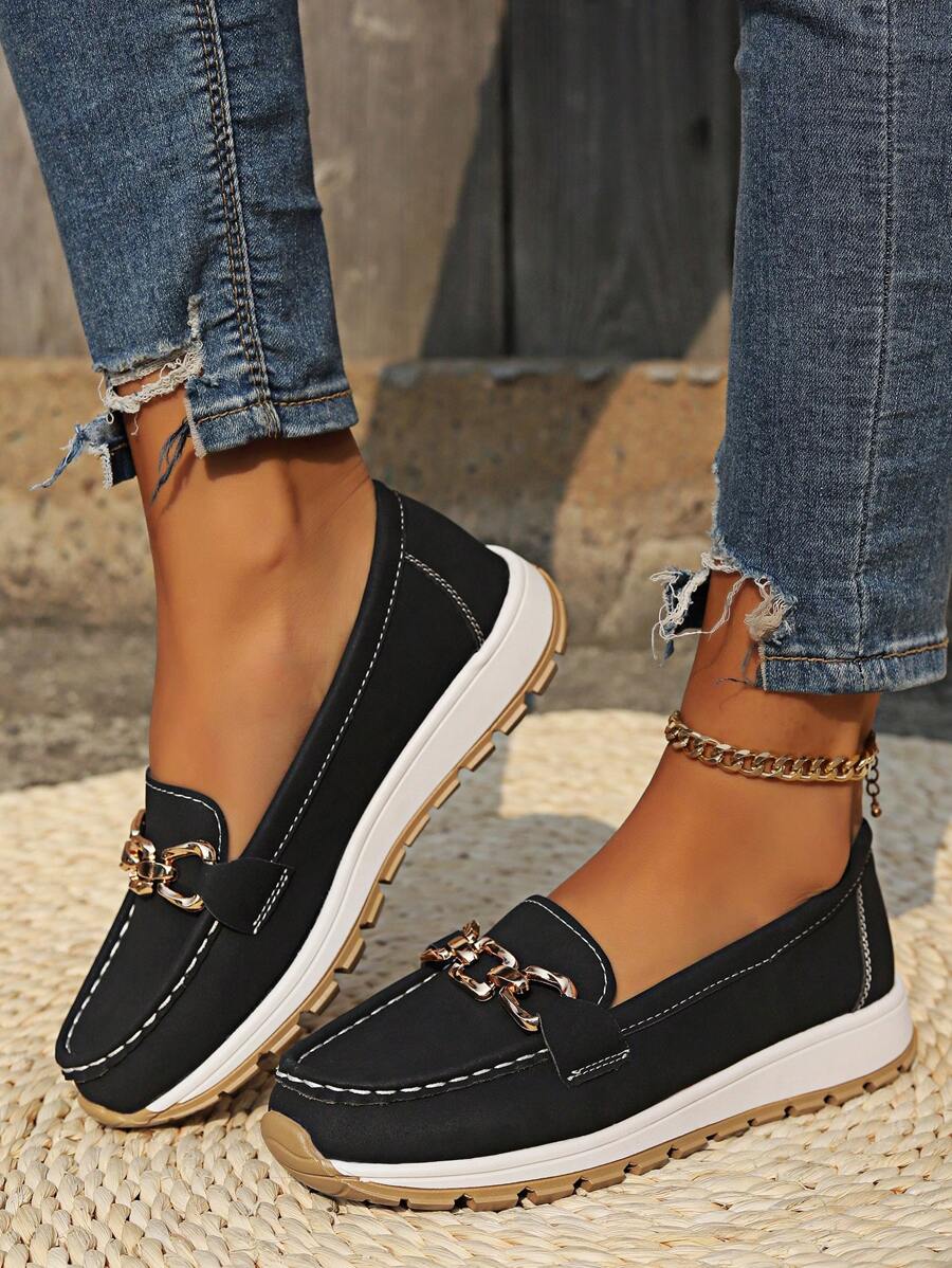 Mocassins souples vus de l'arrière