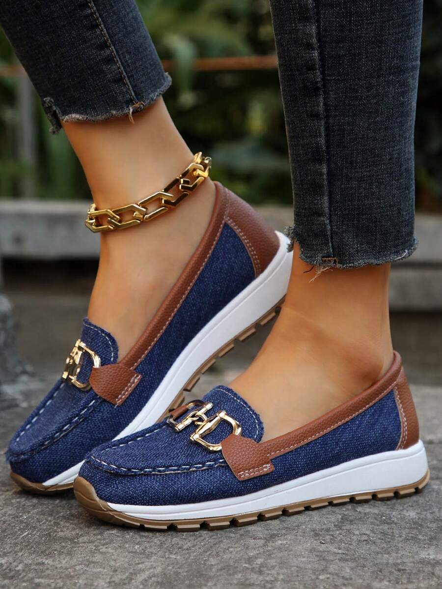 Mocassins souples en marron, vue de face