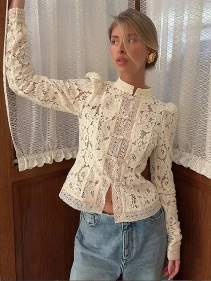 Agnès | Blouse en Dentelle Col Montant