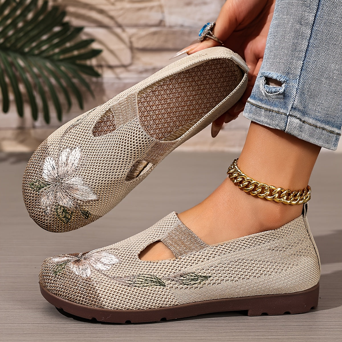Mocassins ligne allongée, vue de trois quarts