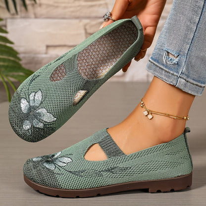 Mocassins bout effilé en noir, vue de face