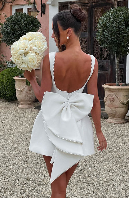 Célestine robe mini perlée à nœud blanc secondaire