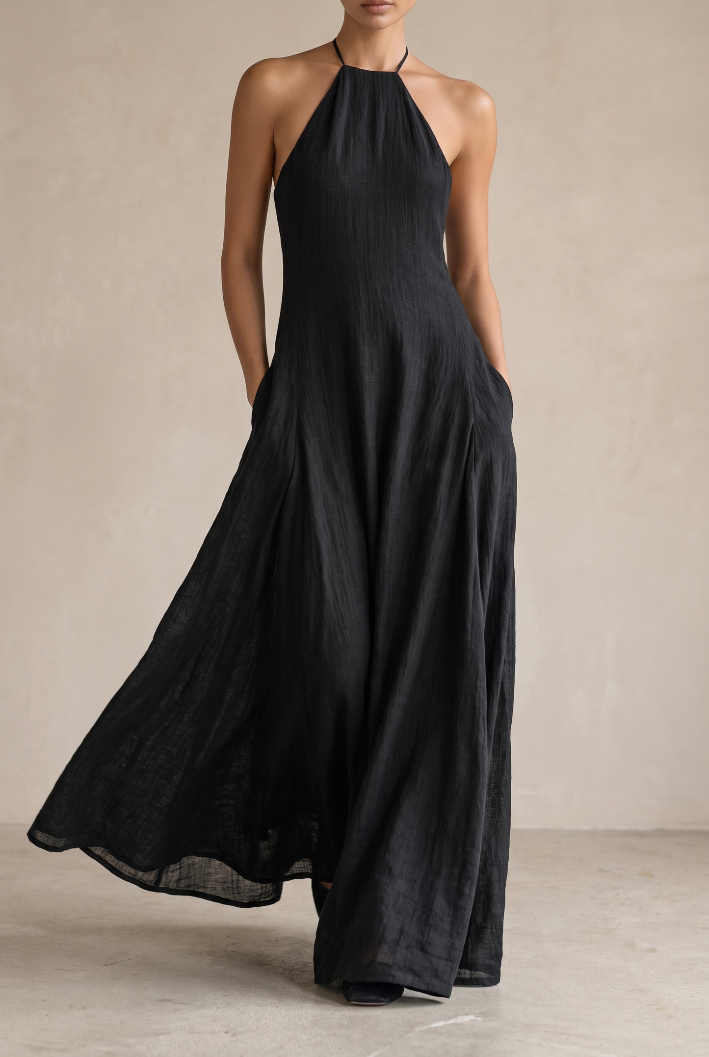 Richilde | Robe Longue Lin Col Halter Noire