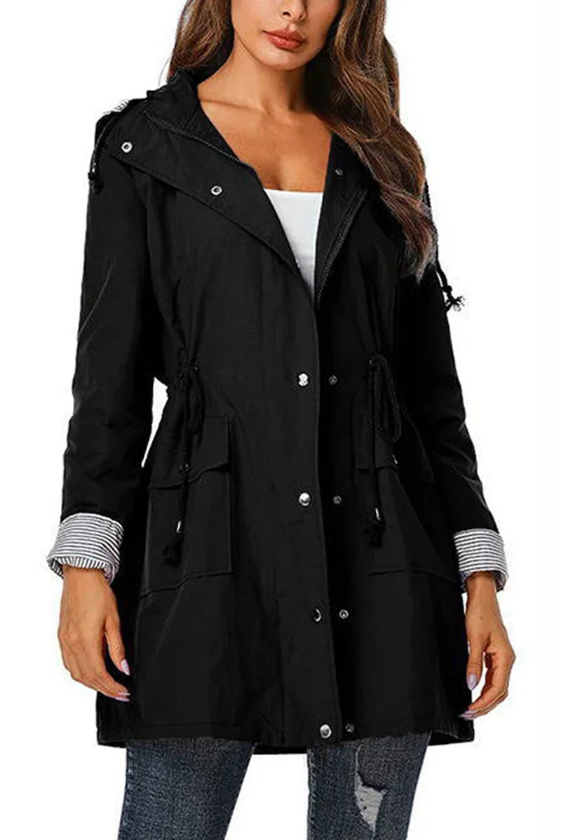 Veste imperméable femme à capuche doublée, fermeture zippée