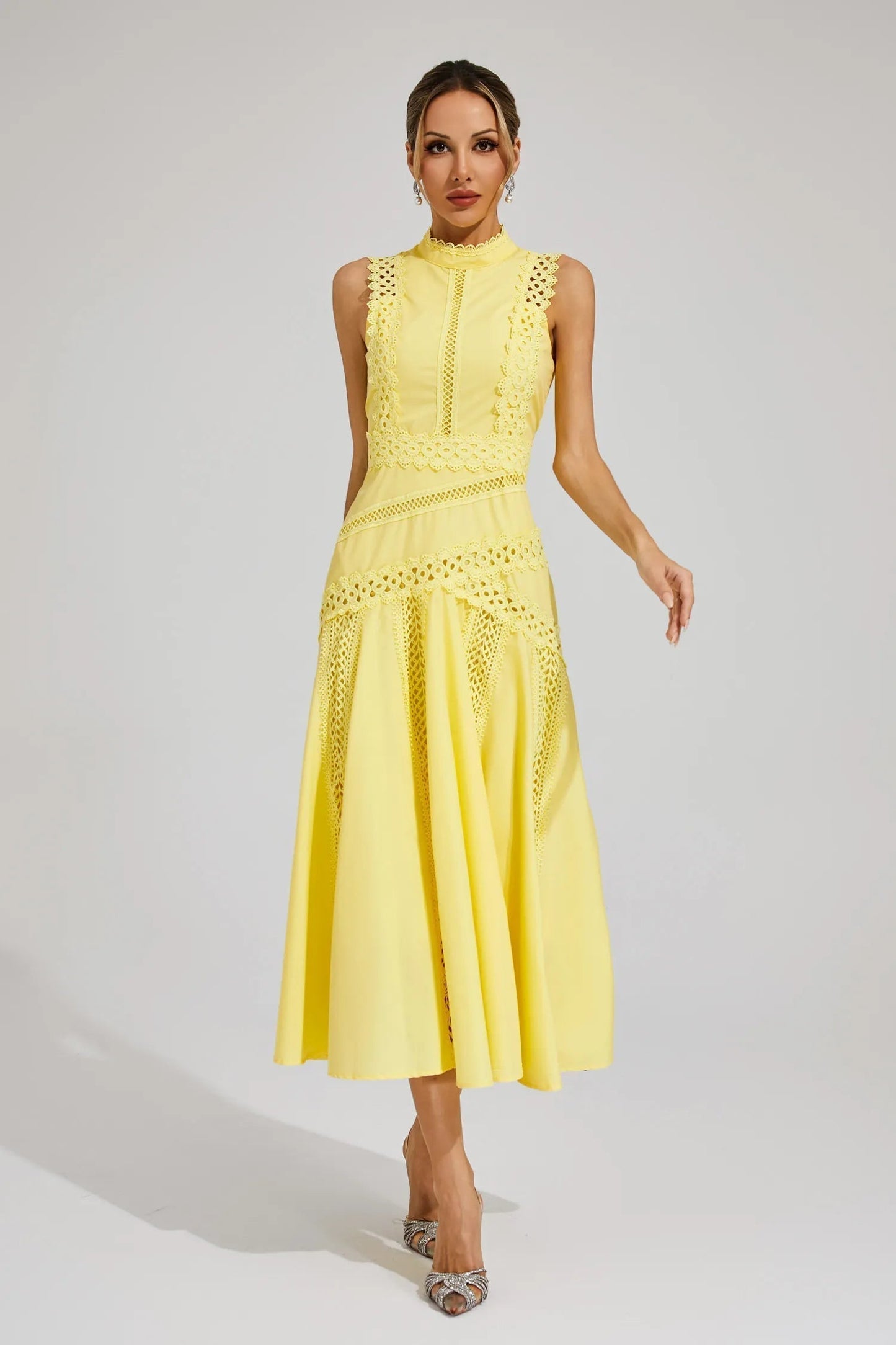 Nolwenn | Robe Midi Dentelle Sans Manches
