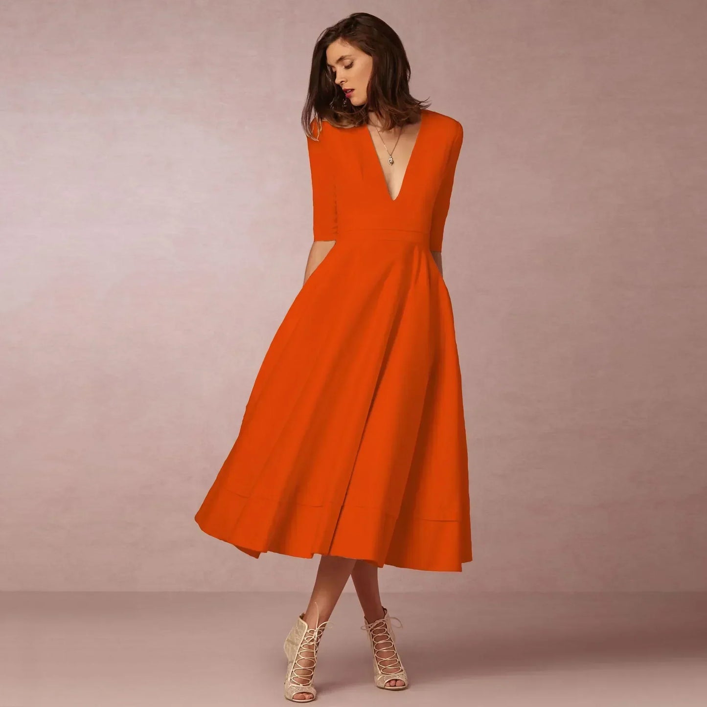 Ysoline | Robe Midi Plissée Col V Manches Coudes